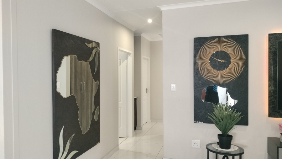 To Let 3 Bedroom Property for Rent in Waterkloof East North West